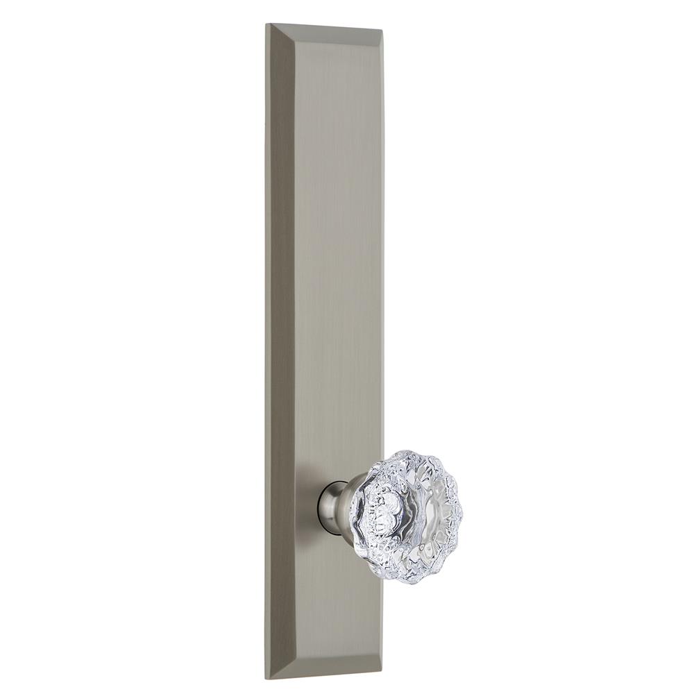 Grandeur by Nostalgic Warehouse FAVFON Fifth Avenue Tall Plate Privacy with Fontainebleau Knob in Satin Nickel